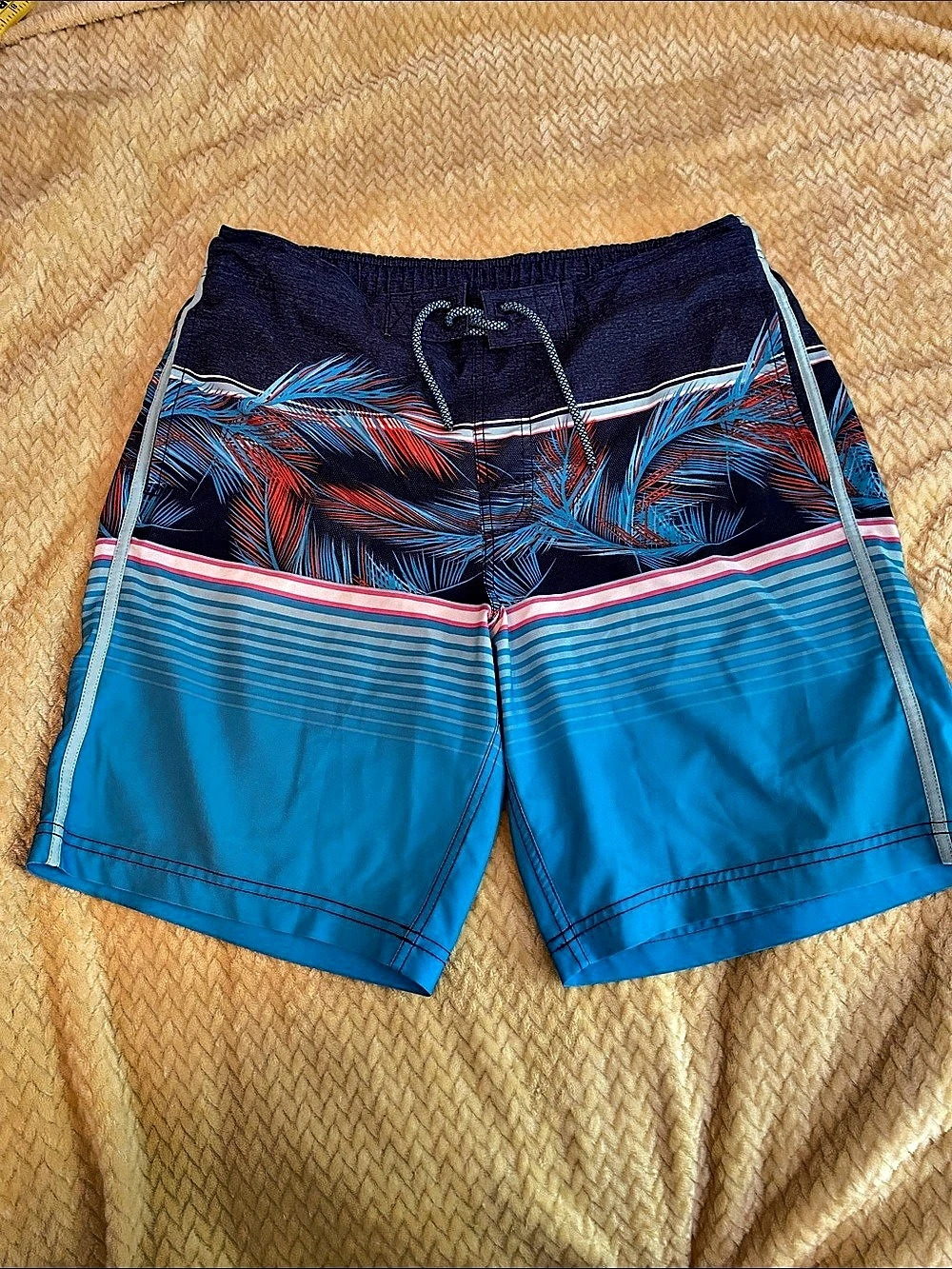 George Men's Swim Trunks Blue & Black Size Medium Like New